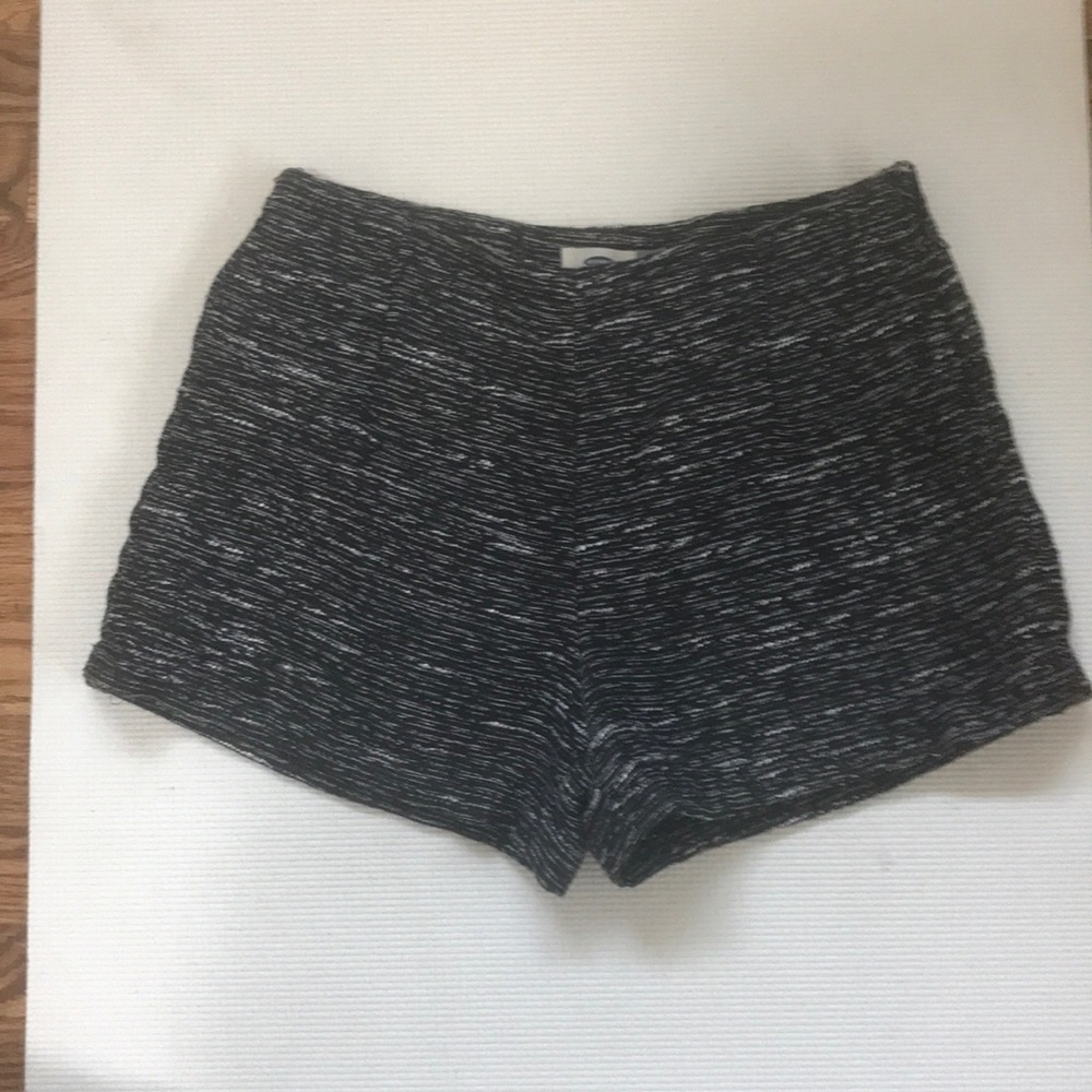 Old Navy Dressy Tweed Shorts, 4